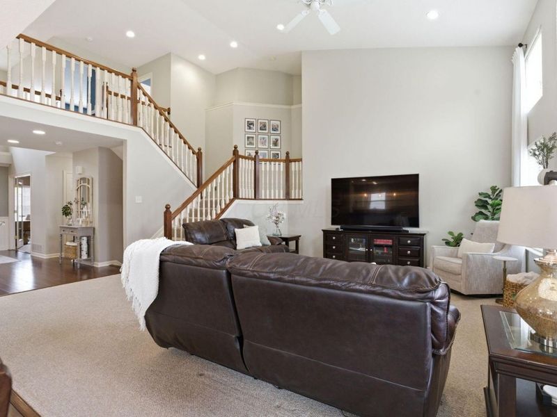 6351 Beaumont Square , Lewis Center, OH 43035 Photo 17