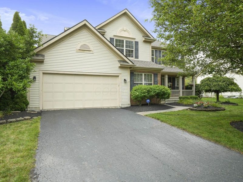 6351 Beaumont Square , Lewis Center, OH 43035 Photo 3