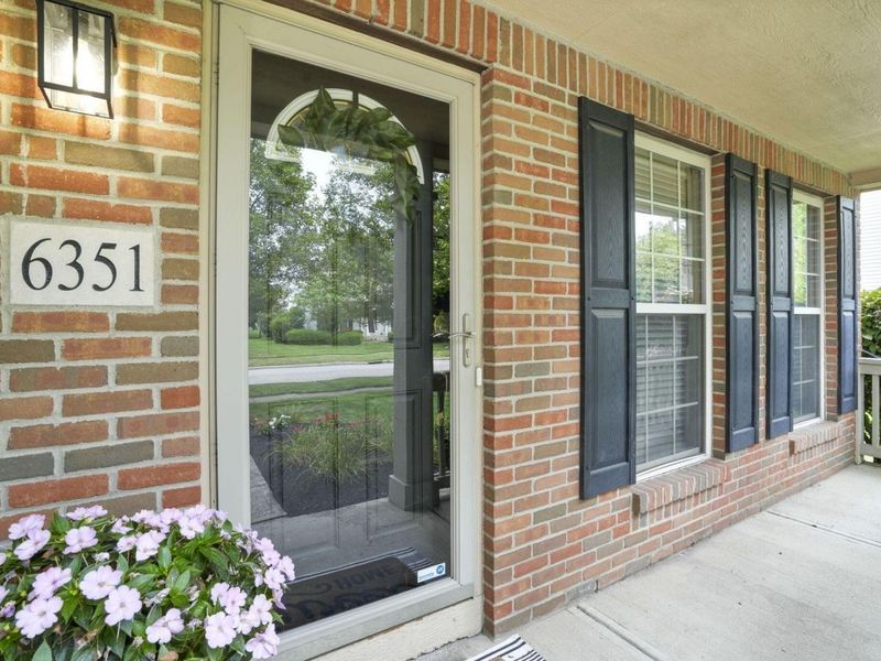 6351 Beaumont Square , Lewis Center, OH 43035 Photo 5