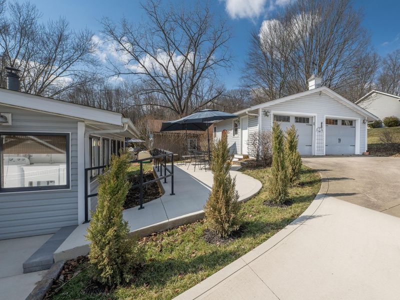 60 Appleseed Court , Howard, OH 43028 Photo 8