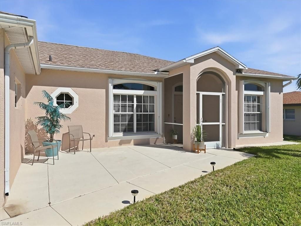 105 SE 40th Ter, Cape Coral, FL 33904 Photo