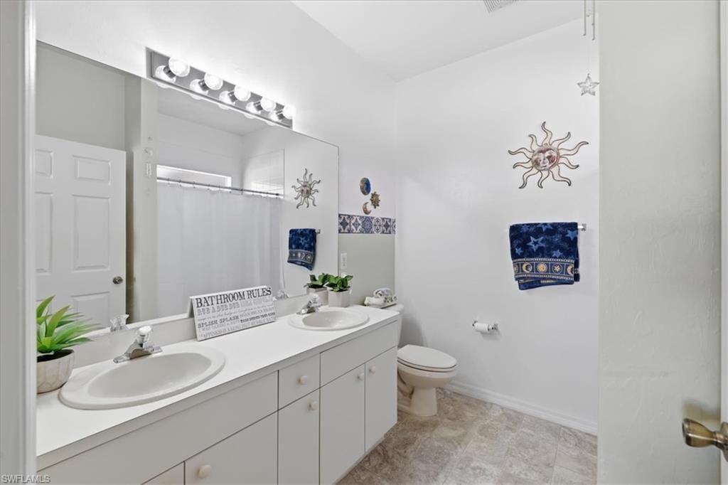 105 SE 40th Ter, Cape Coral, FL 33904 Photo