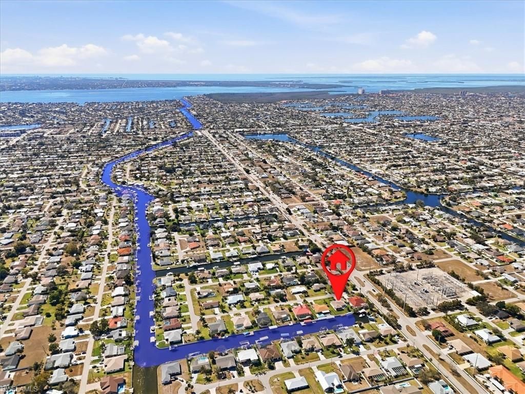 105 SE 40th Ter, Cape Coral, FL 33904 Photo