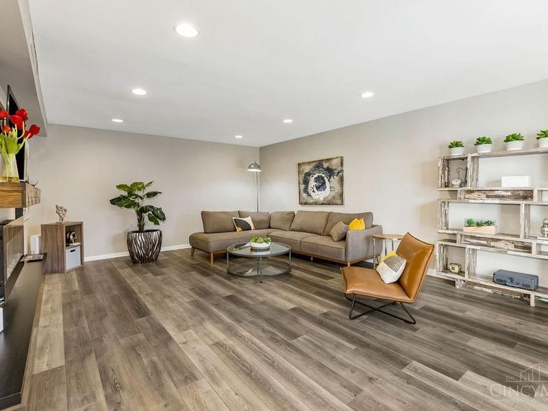 2312 Dana Avenue, Cincinnati, OH 45208 Photo 4