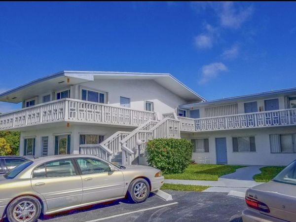 1950 Lake Osborne Drive, Unit 12, Lake Worth Beach, FL 33461