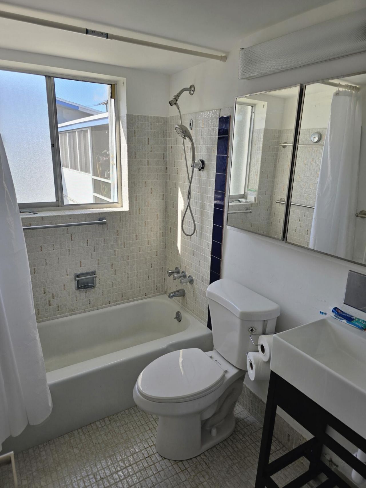 1950 Lake Osborne Drive, Unit 12, Lake Worth Beach, FL 33461 Photo