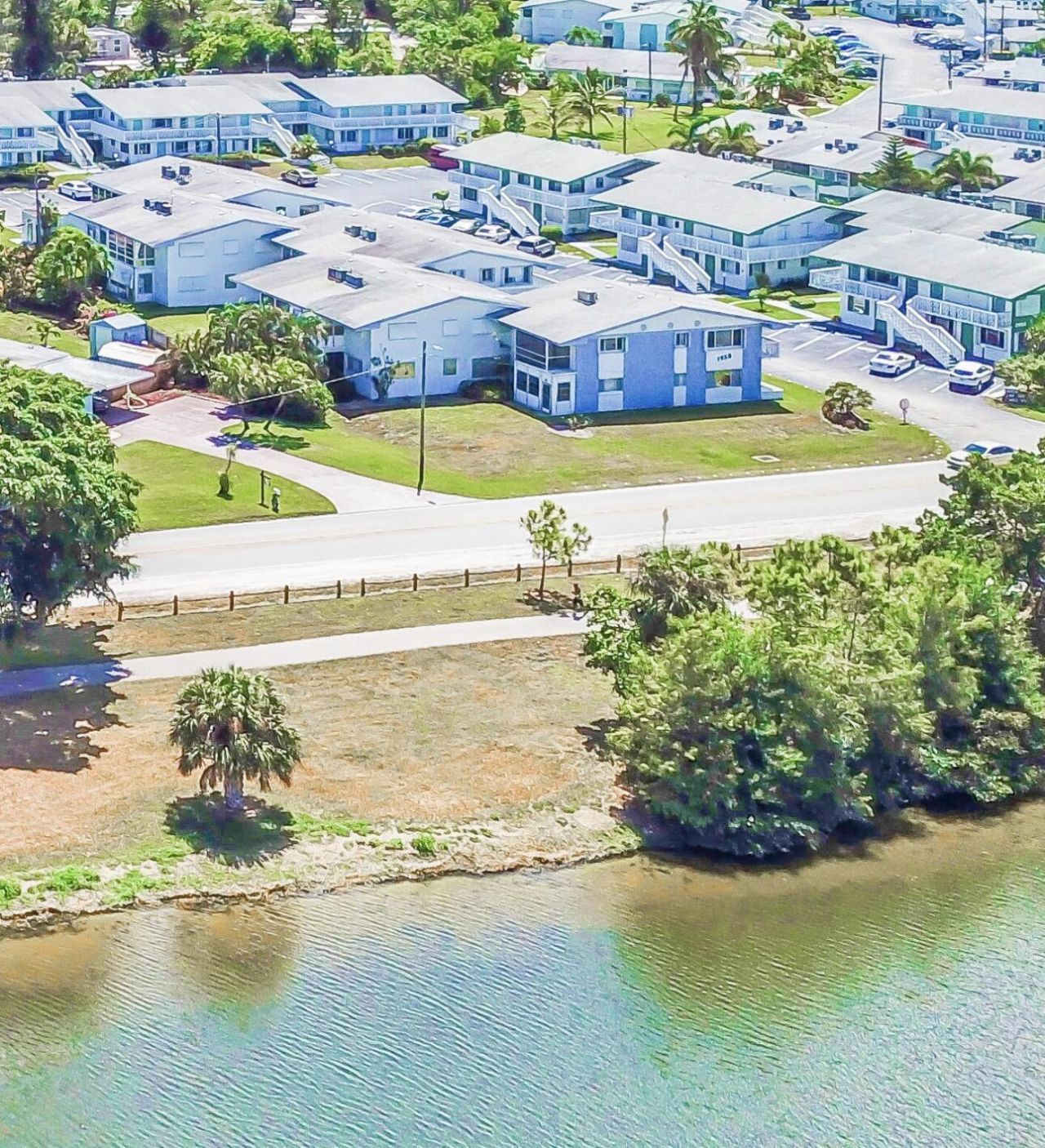 1950 Lake Osborne Drive, Unit 12, Lake Worth Beach, FL 33461 Photo