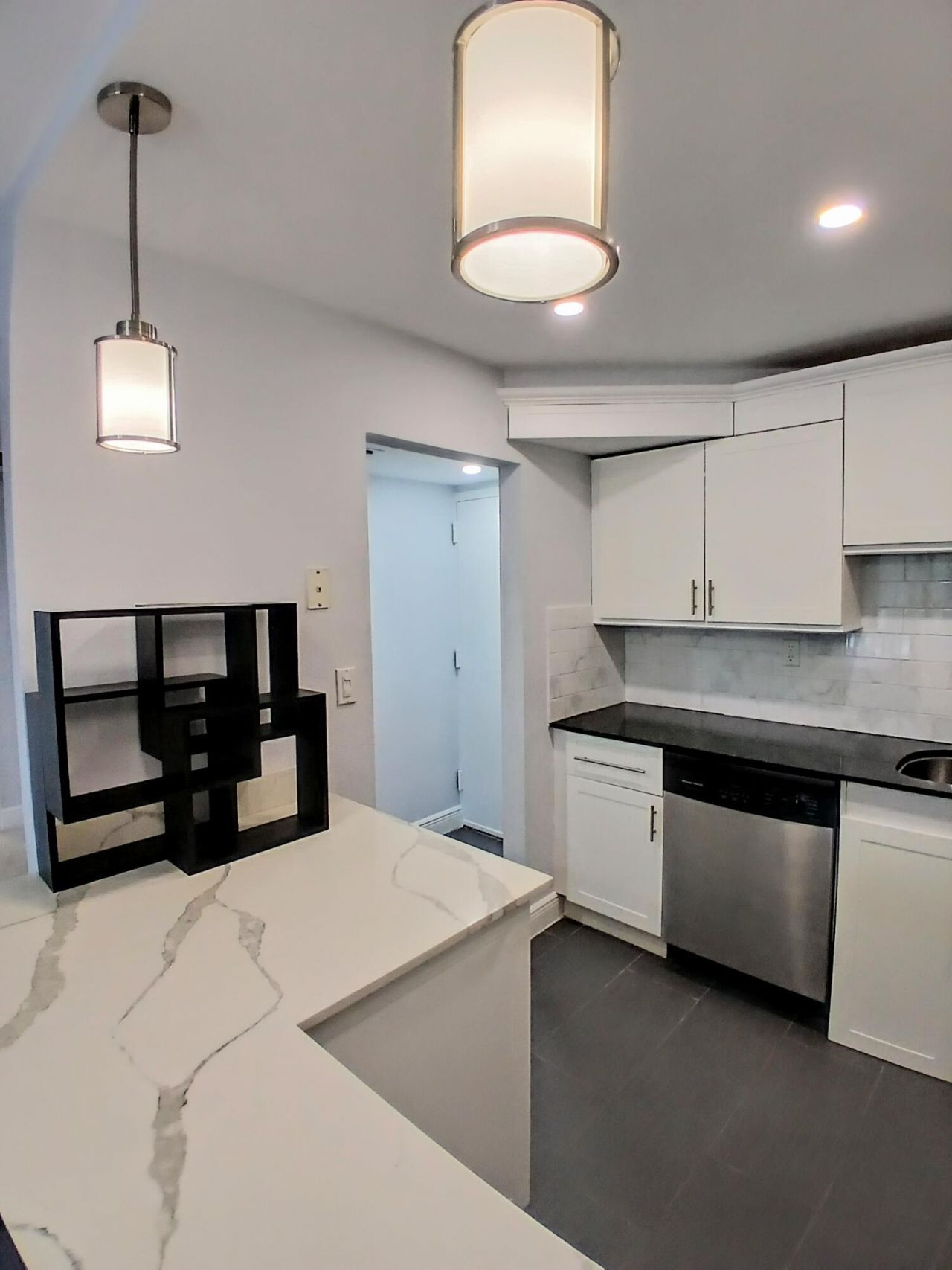 1830 Embassy Drive, Unit 303, West Palm Beach, FL 33401 Photo