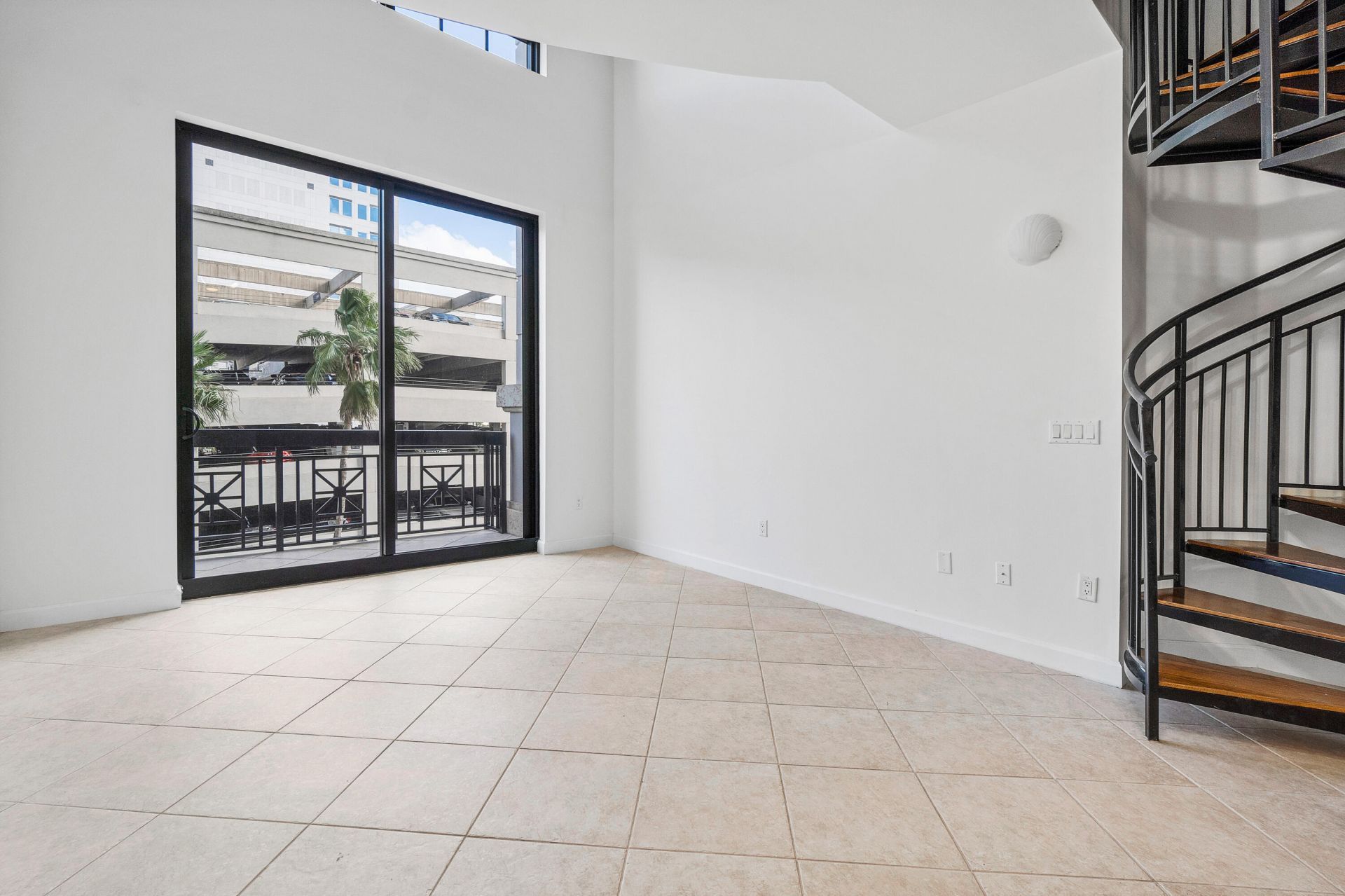 801 S Olive Avenue, Unit 420, West Palm Beach, FL 33401 Photo