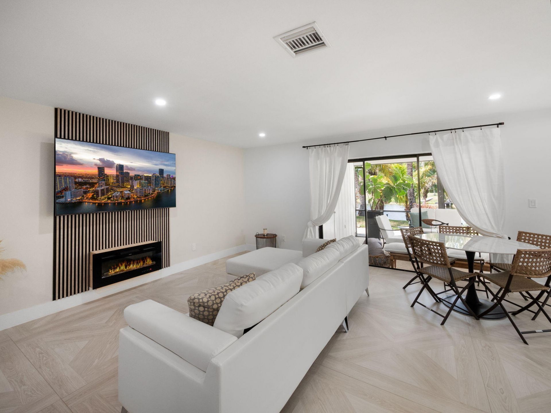 1423 Riverside Circle, Wellington, FL 33414 Photo