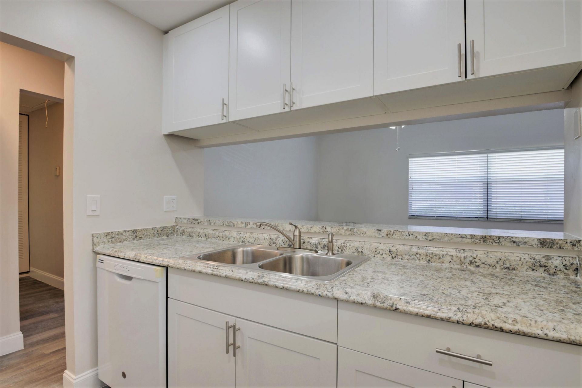 484 Springdale Circle, Unit 48d, Palm Springs, FL 33461 Photo