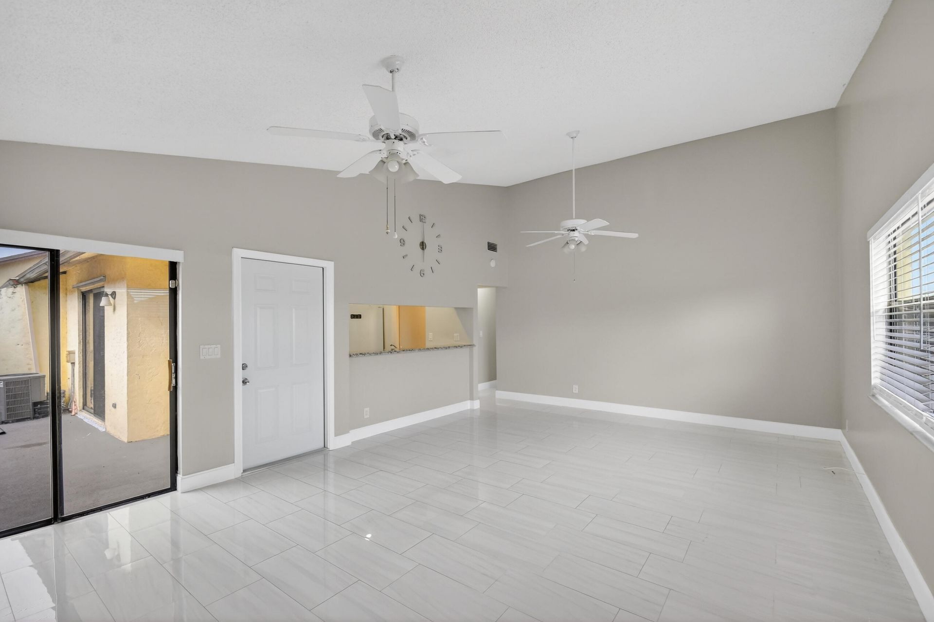 484 Springdale Circle, Unit 48d, Palm Springs, FL 33461 Photo
