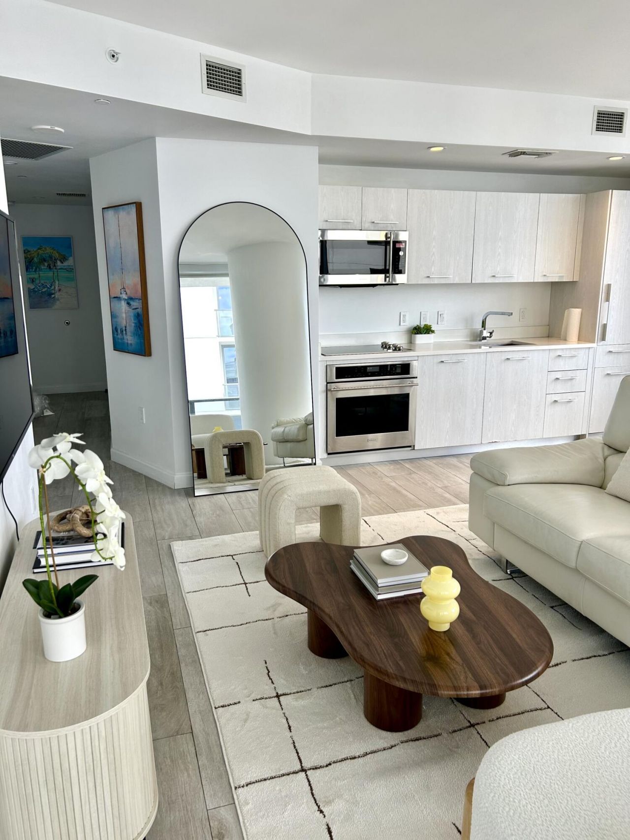 55 SW 9th Street, Unit 2508, Miami, FL 33130 Photo