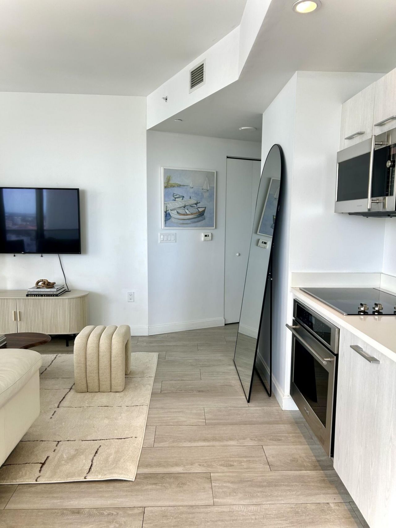 55 SW 9th Street, Unit 2508, Miami, FL 33130 Photo