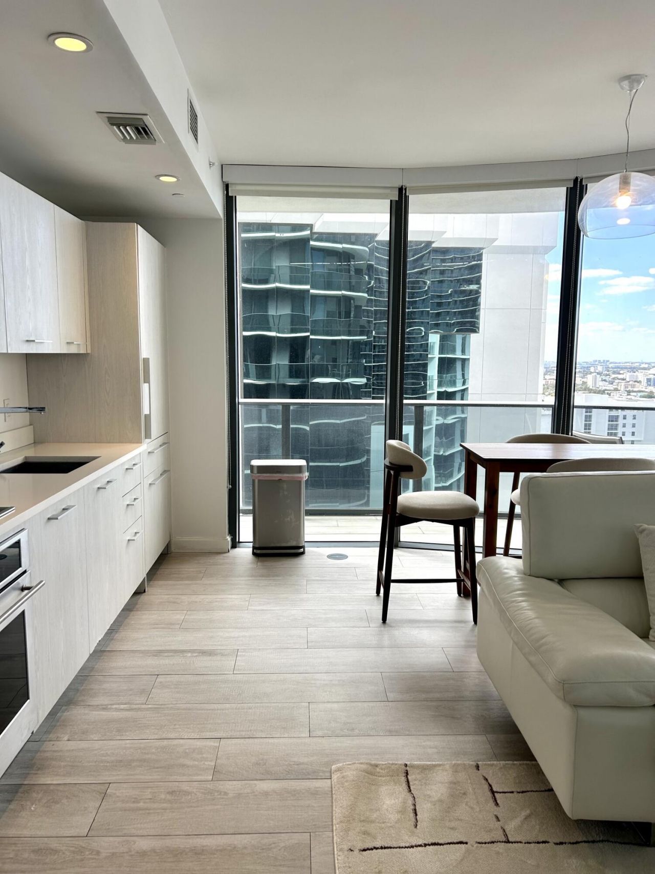 55 SW 9th Street, Unit 2508, Miami, FL 33130 Photo