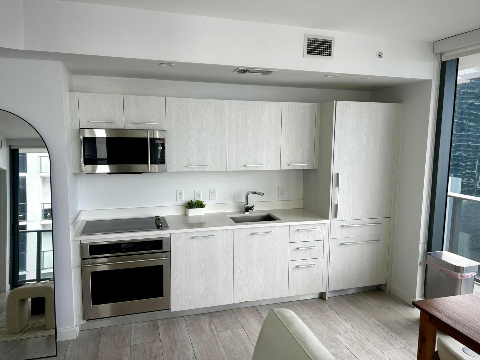 55 SW 9th Street, Unit 2508, Miami, FL 33130 Photo