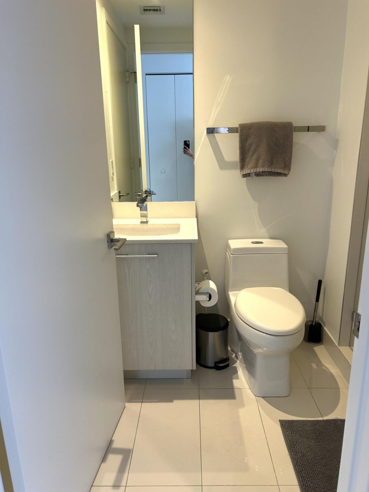 55 SW 9th Street, Unit 2508, Miami, FL 33130 Photo