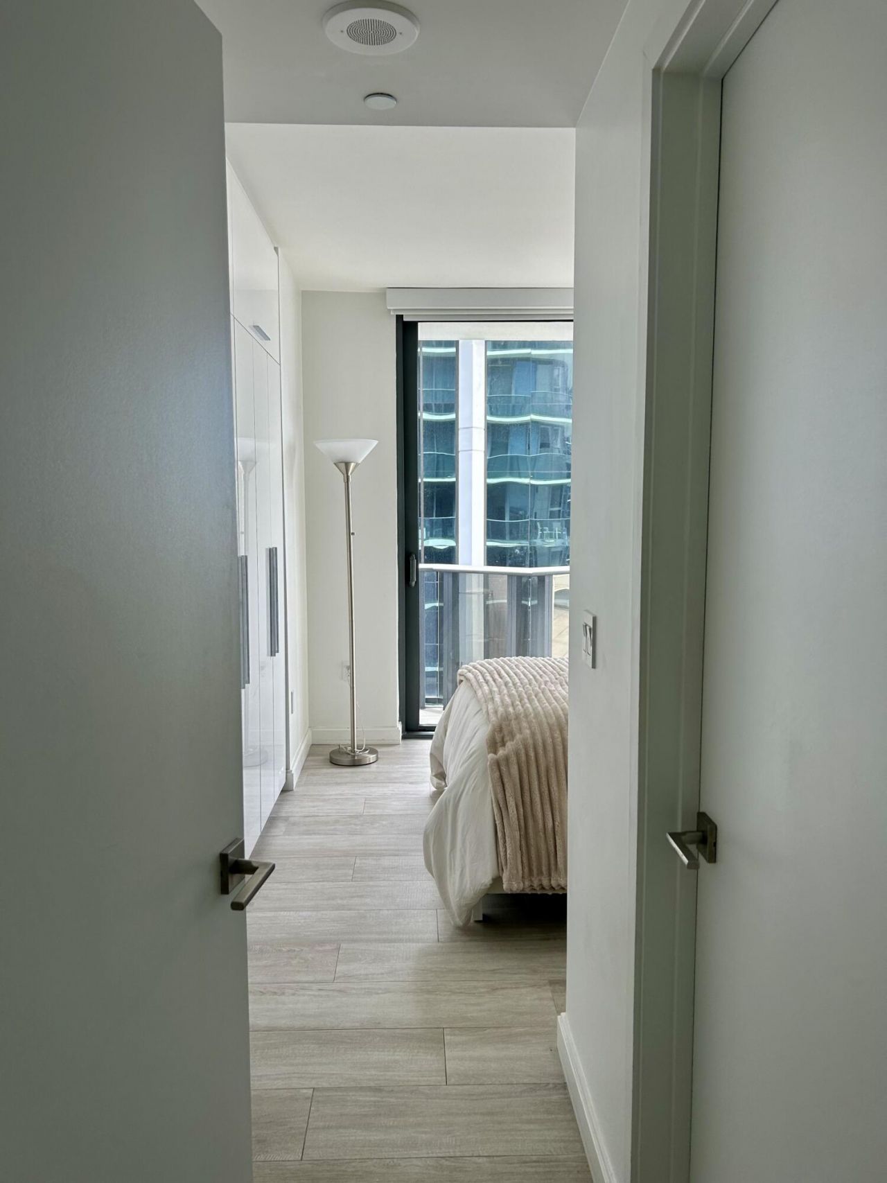 55 SW 9th Street, Unit 2508, Miami, FL 33130 Photo