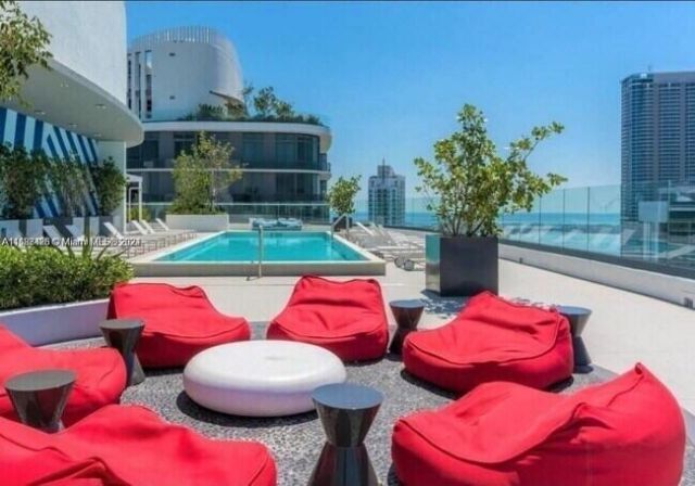 55 SW 9th Street, Unit 2508, Miami, FL 33130 Photo