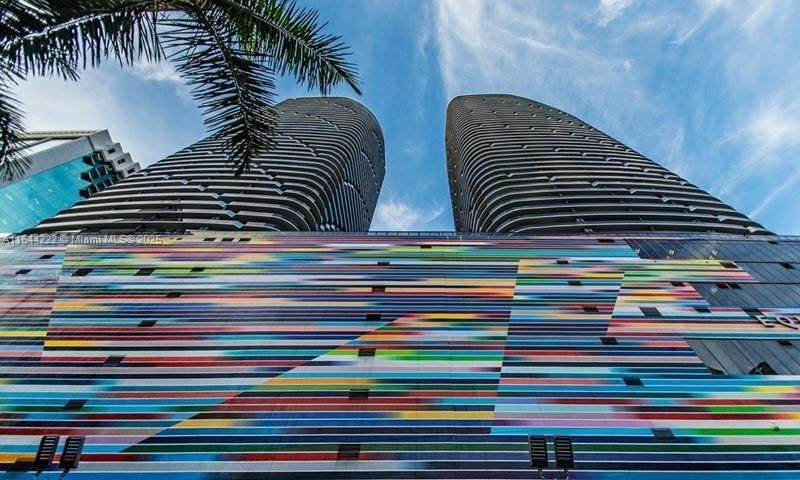 55 SW 9th Street, Unit 2508, Miami, FL 33130 Photo