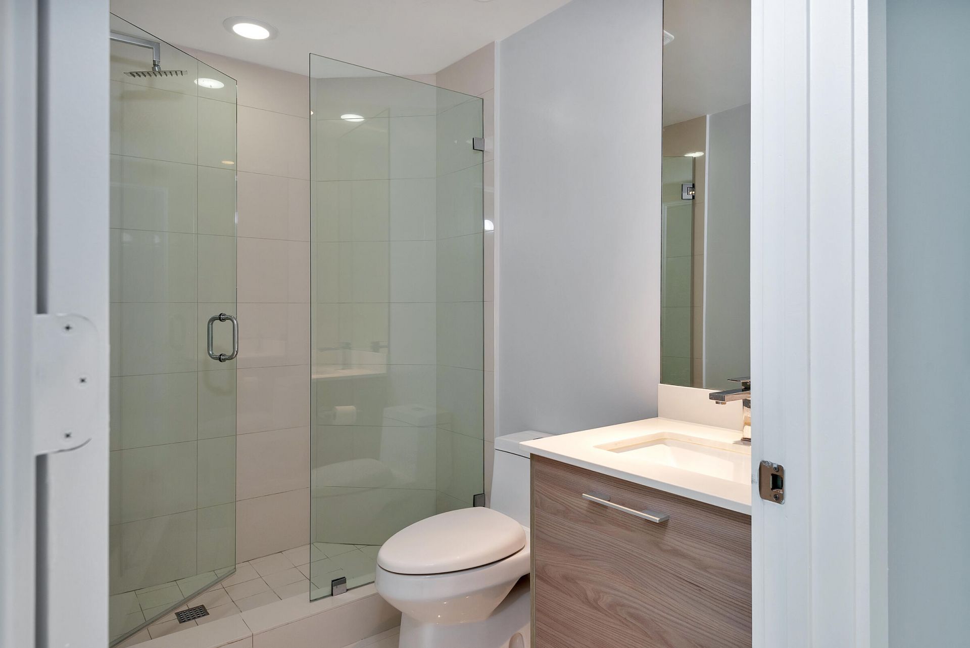 1300 S Miami Avenue, Unit 2401, Miami, FL 33130 Photo