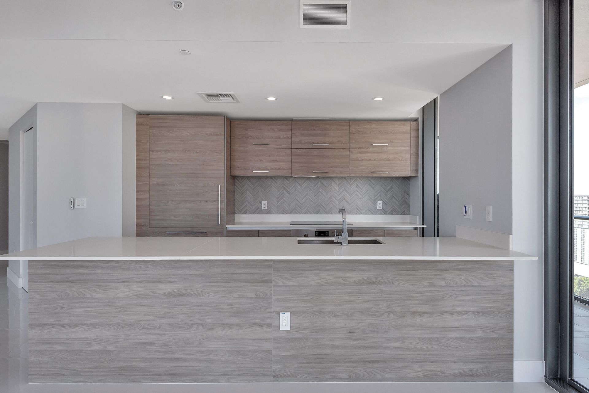 1300 S Miami Avenue, Unit 2401, Miami, FL 33130 Photo