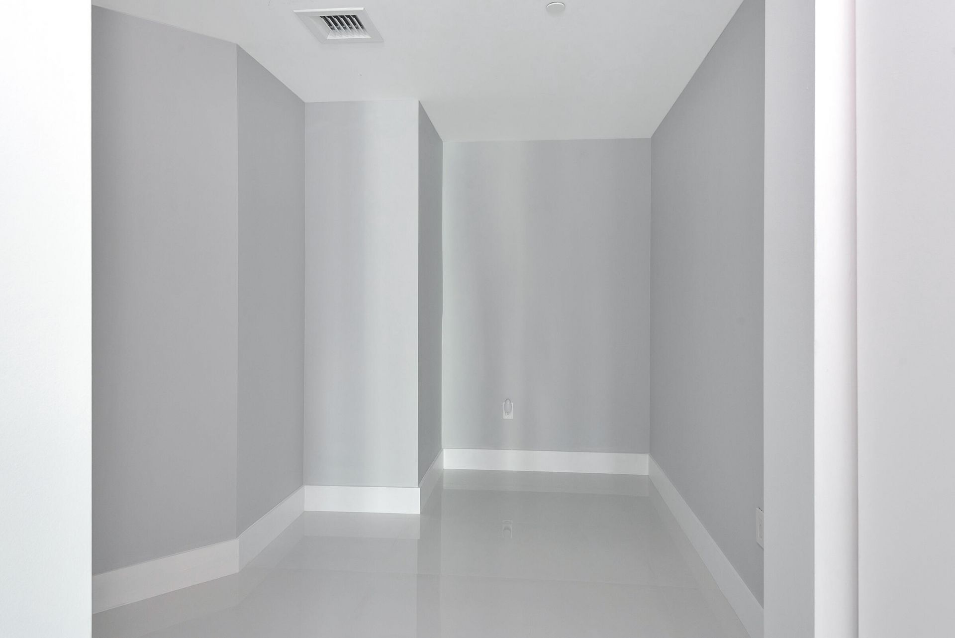 1300 S Miami Avenue, Unit 2401, Miami, FL 33130 Photo