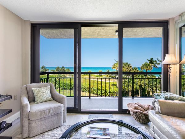 701 S Seas Drive, Unit 405, Jupiter, FL 33477