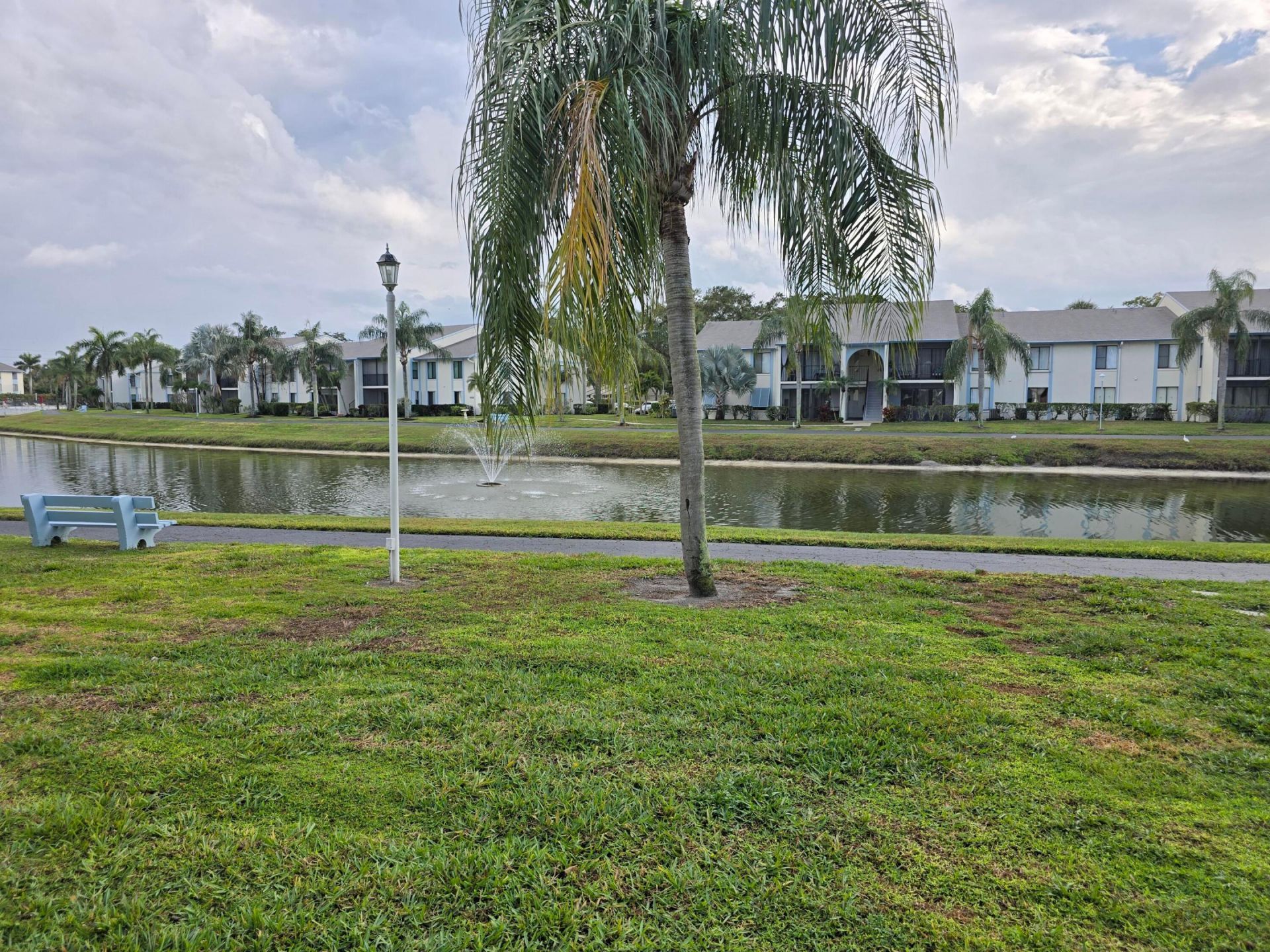 1106 Green Pine Boulevard, Unit F1, West Palm Beach, FL 33409 Photo