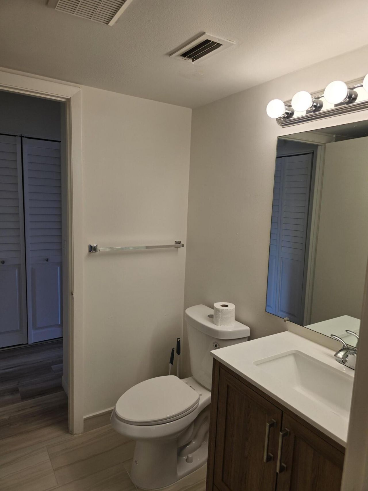 1106 Green Pine Boulevard, Unit F1, West Palm Beach, FL 33409 Photo