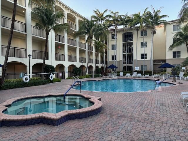 4202 Renaissance Way, Unit 202, Boynton Beach, FL 33426 Photo