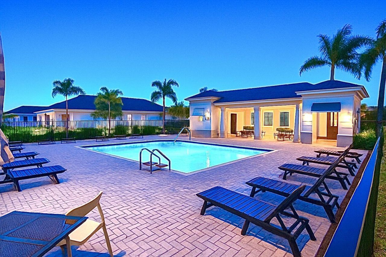 2099 NE Cedar Drive, Jensen Beach, FL 34957 Photo