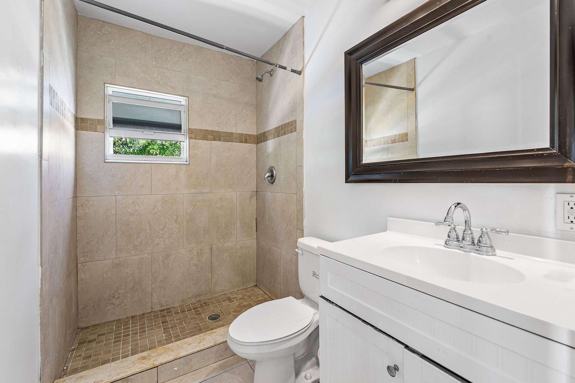 801 Dobbins Street, Unit 5, West Palm Beach, FL 33405 Photo