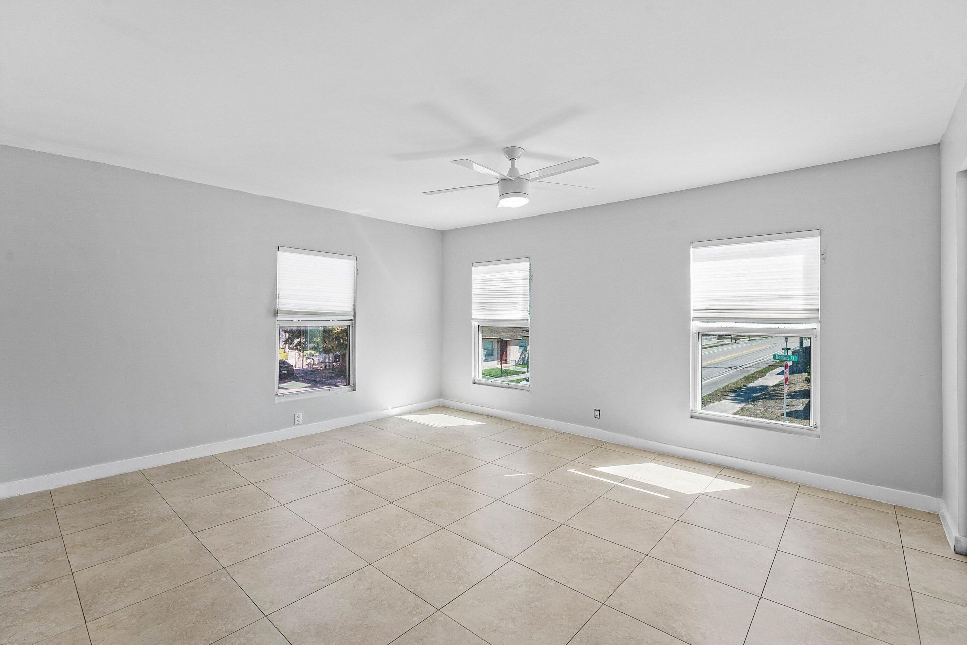 801 Dobbins Street, Unit 5, West Palm Beach, FL 33405 Photo