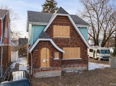 20203 Hull Street, Detroit, MI 48203