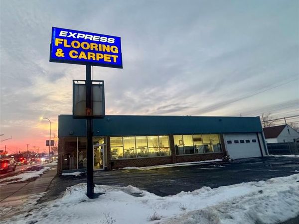 13470 Eureka Road , Southgate, MI 48195