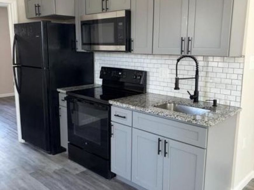 105 Devereaux Avenue, Unit 1, Philadelphia, PA 19111 Main Photo