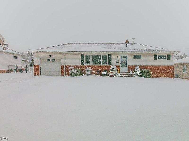 2465 Dentzler Road , Parma, OH 44134 Photo 2