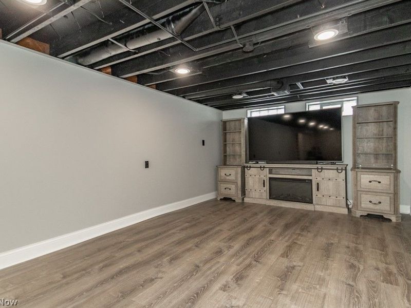 2465 Dentzler Road , Parma, OH 44134 Photo 24