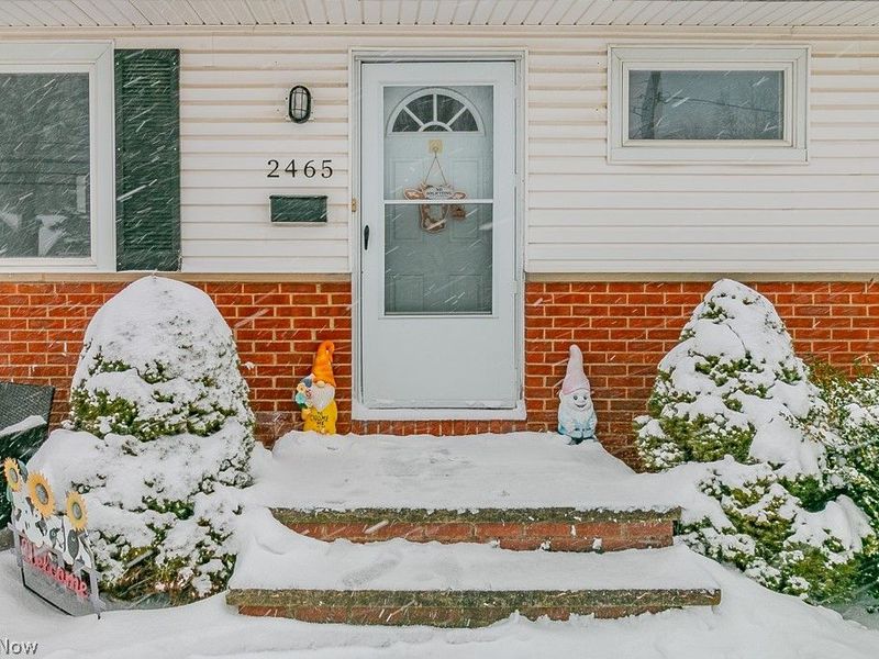 2465 Dentzler Road , Parma, OH 44134 Photo 3