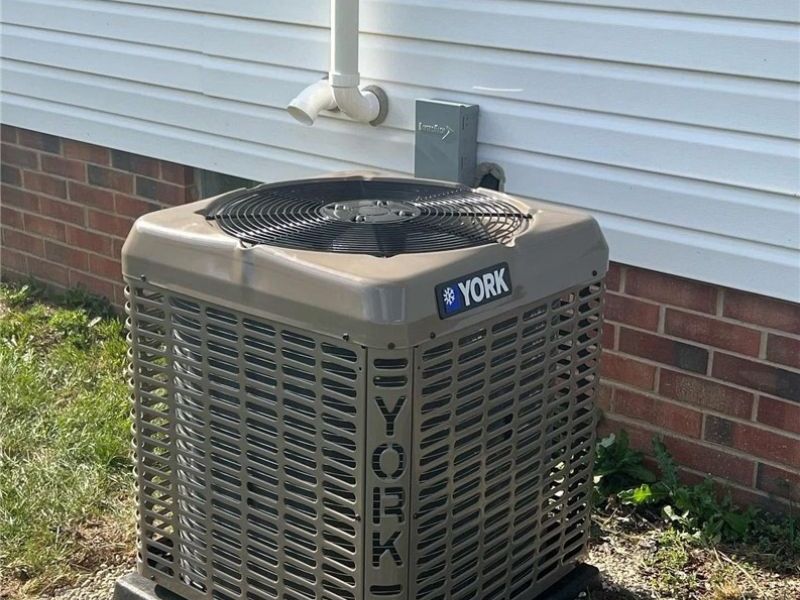 2465 Dentzler Road , Parma, OH 44134 Photo 32