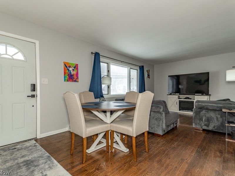 2465 Dentzler Road , Parma, OH 44134 Photo 9