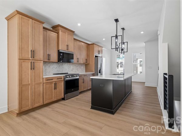 5031 Dutchess Drive, Charlotte, NC 28217