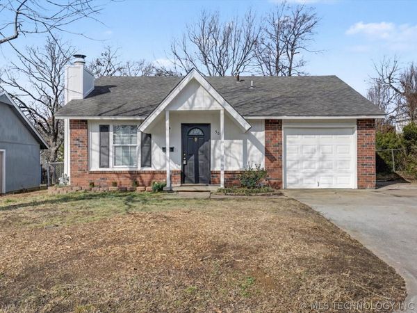 5036 S 27th West Avenue , Tulsa, OK 74107