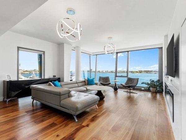300 Pier 4 Blvd, Unit 5C, Boston, MA 02210