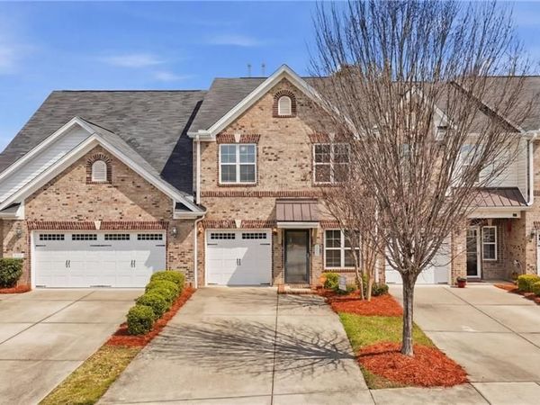 3518 Pebblestone Lane , High Point, NC 27265