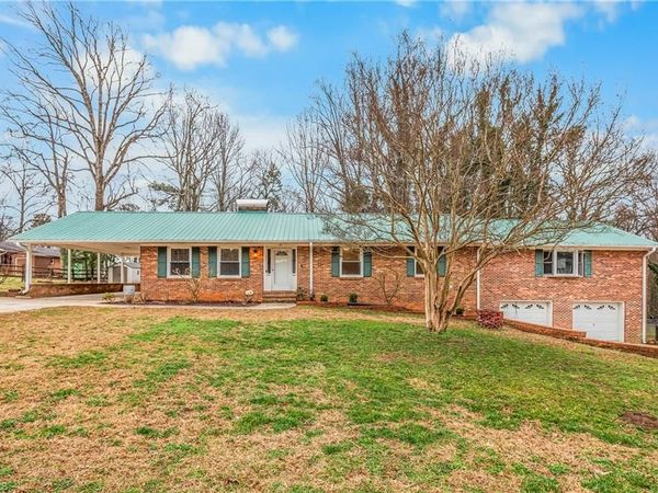 145 Terrie Drive , Winston-Salem, NC 27107