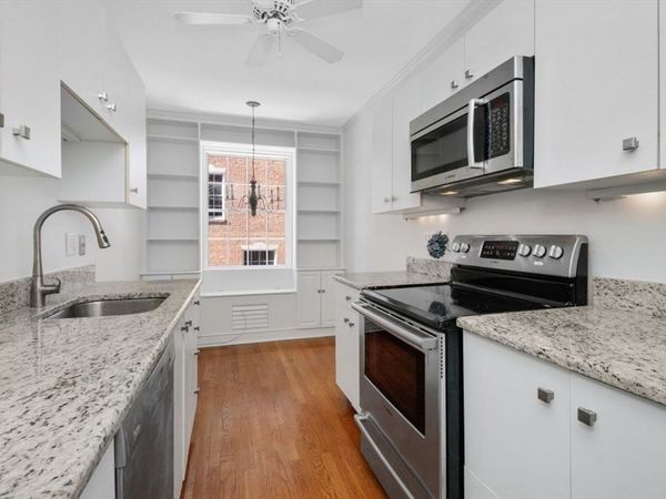 37 Beacon St, Unit 23, Boston, MA 02108
