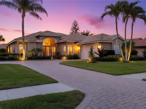 3733 Royal Wood BLVD , NAPLES, FL 34112