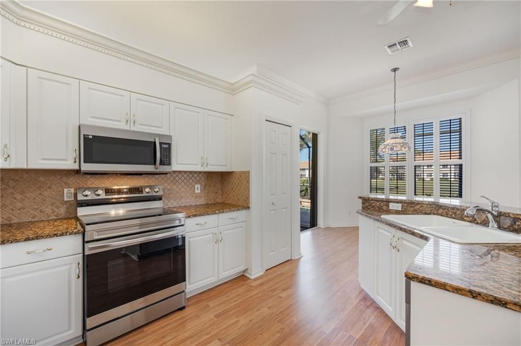 3733 Royal Wood Blvd, Naples, FL 34112 Photo